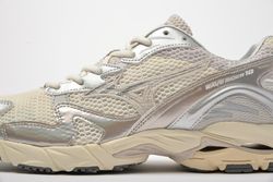 WAVE RIDER 10 Sportstyle