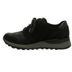 Schnürschuhe