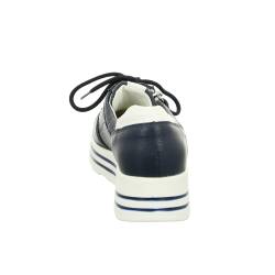 Schnürschuhe