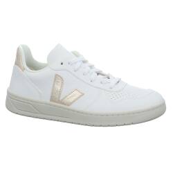 Veja on sale v10 43