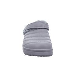 Clogs