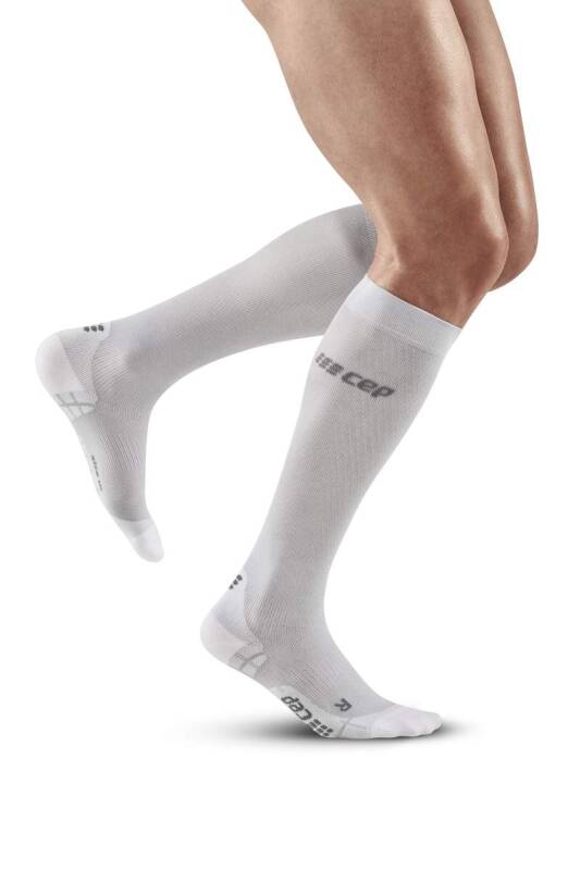 Cep Run Ultralight Compression Socks Runningsocken Online Kaufen 1026