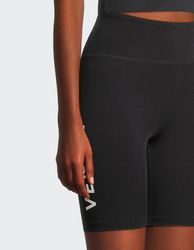 Freja Shorts