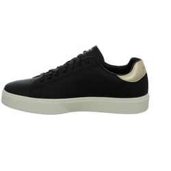 Eden LX Gleaming Hearts